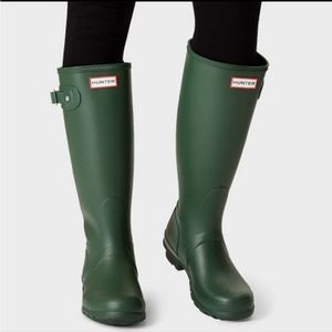 Hunter Rain Boots Green classic tall knee high NEW